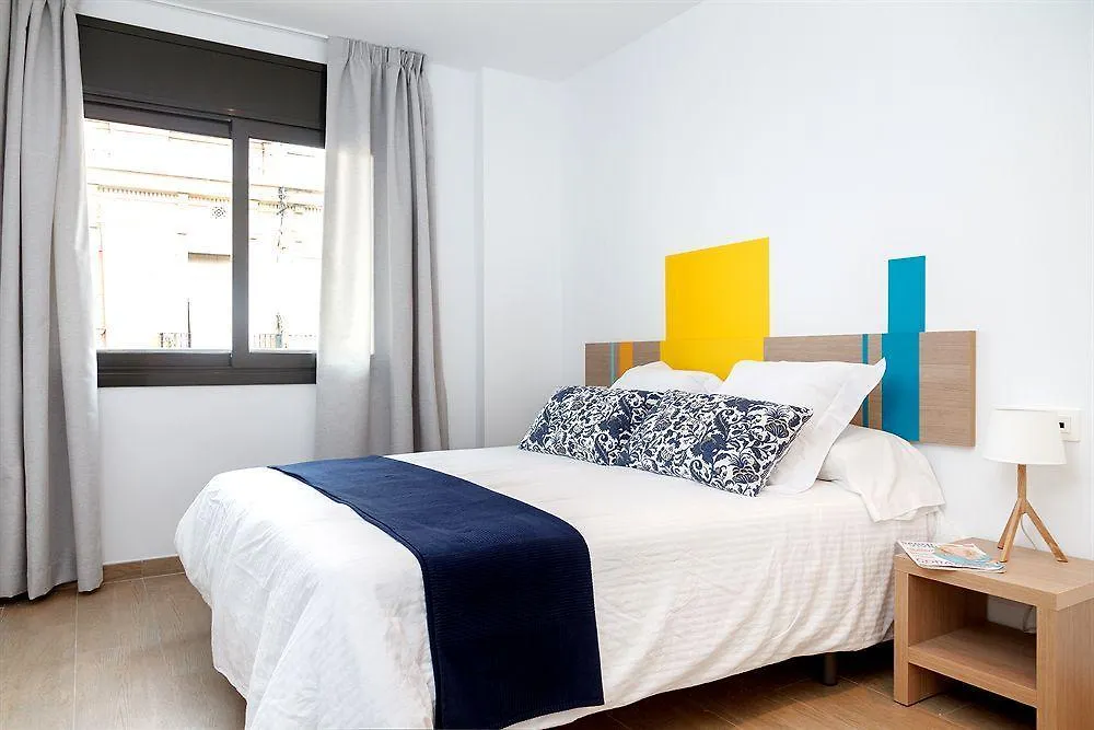 Feelathome Plaza Apartments Barcelona