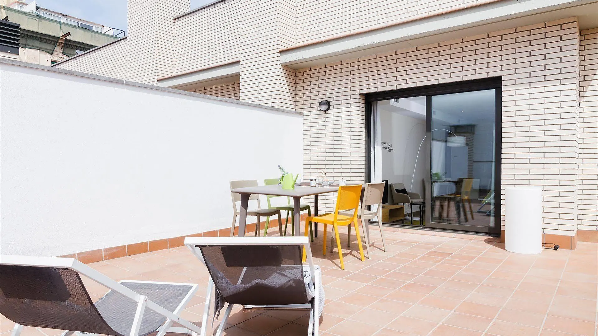 Feelathome Plaza Apartments Barcelona 0*,  Spain